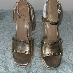 NIB Mix No. 6 Dreamm Espadrille Wedge Sandal - size 7